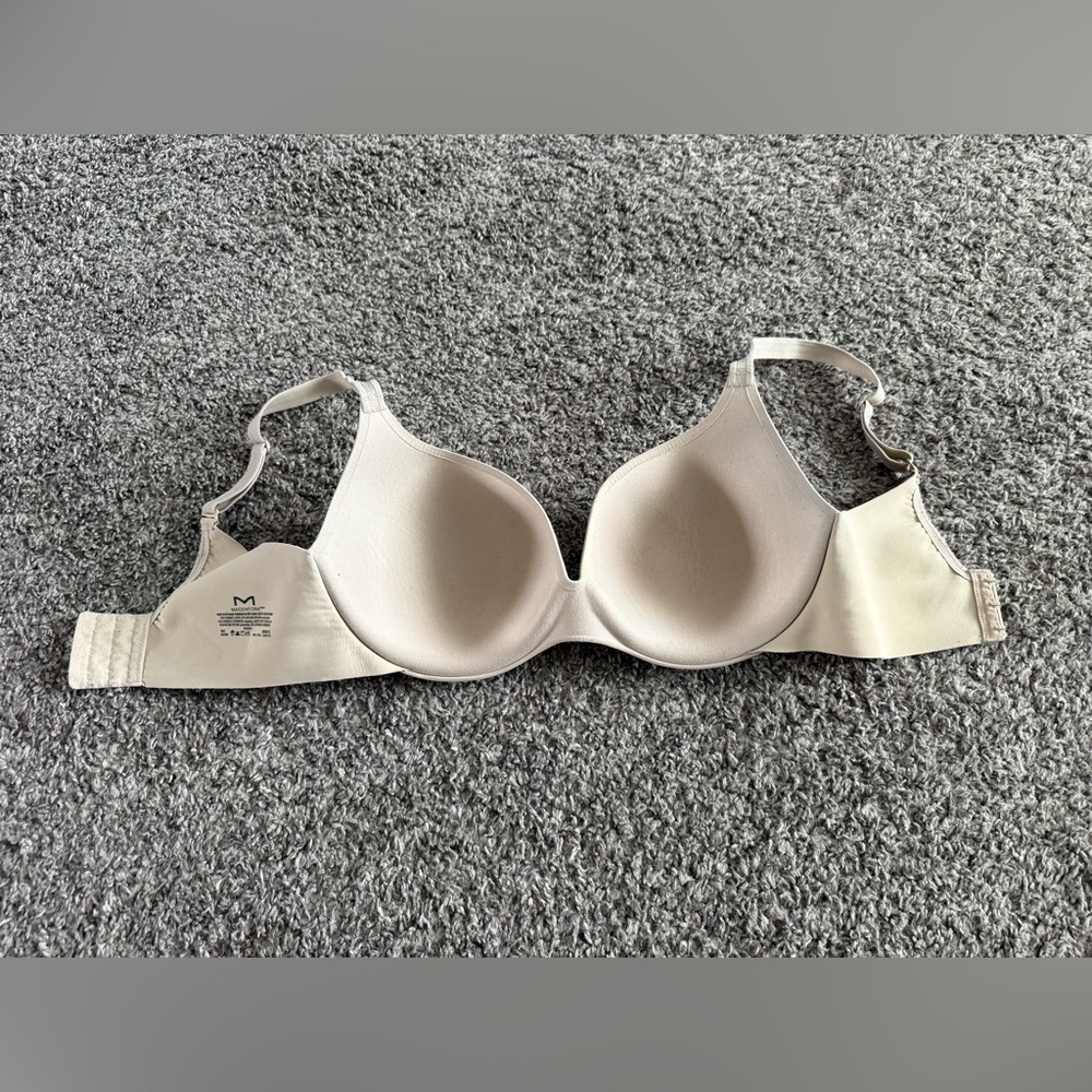 Maidenform Seamless Light Beige Bra - Picture 2 of 4